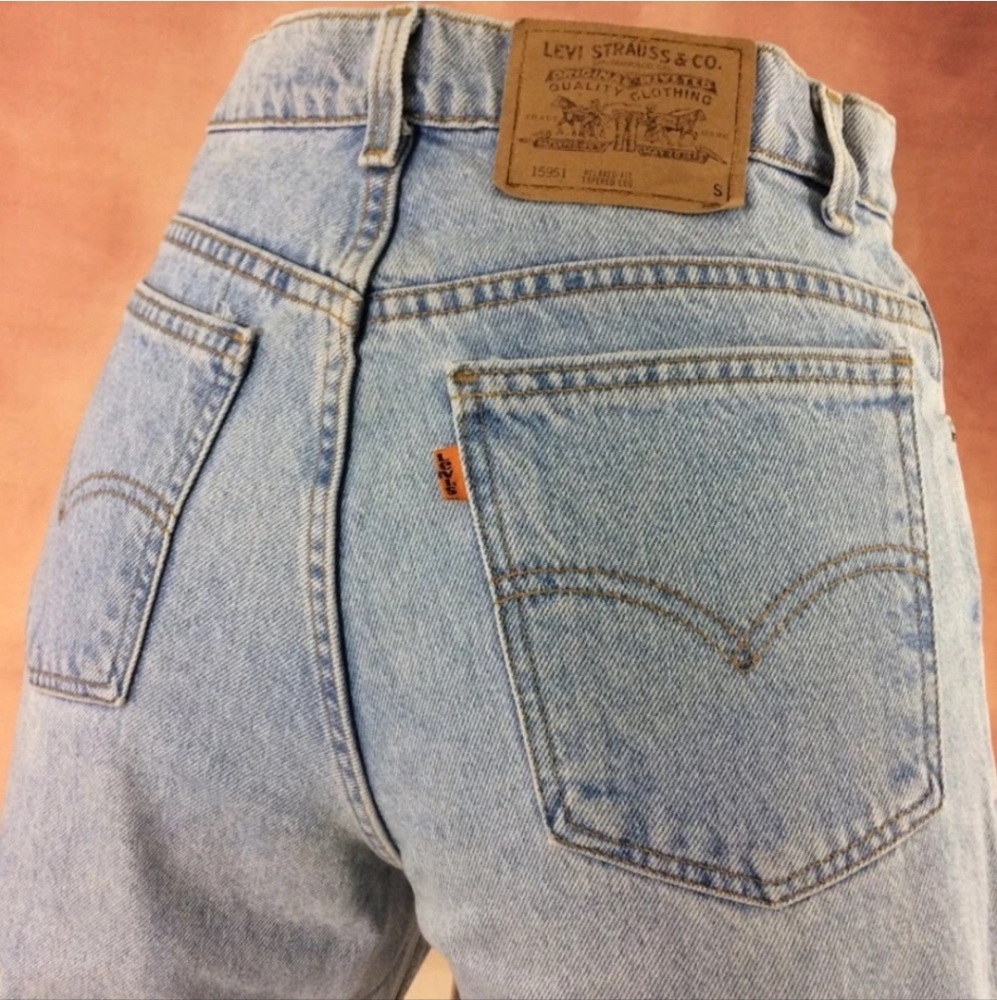 Vintage 90s Levis 951 High Waisted Light  Wash Mom Jeans 32 - Picture 12 of 12
